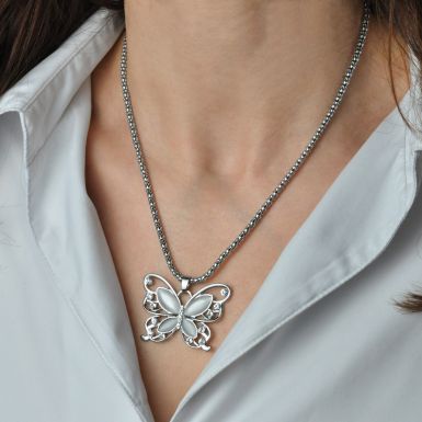 Steuer_Modeschmuck_Anhaenger_Schmetterling_silber_grau_Katzenauge